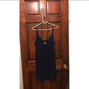 V neck dress